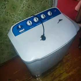 Kir maşinka LG