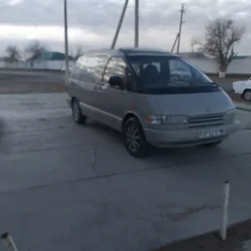 Toyota Previa 1991