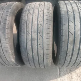 245 40 19 komplekt 2024