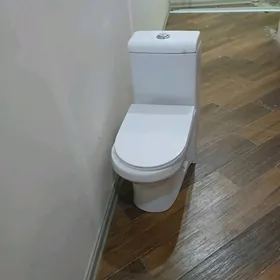 Продаётся унитаз