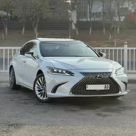 Lexus ES 350 2021