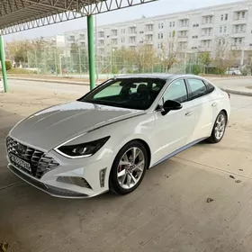 Hyundai Sonata 2021