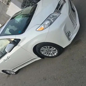 Toyota Sienna 2018