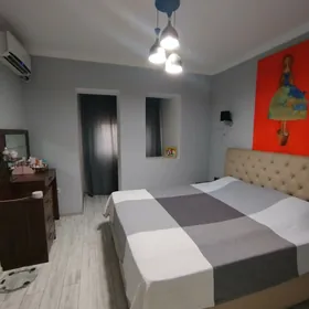 сроч Мир4 9/6 этаж 4 ком