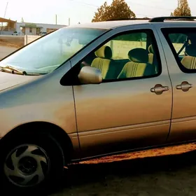 Toyota Sienna 2000