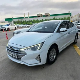 Hyundai Elantra 2019