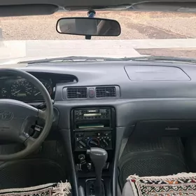 Toyota Camry 1999