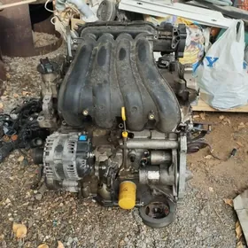 NissanVersa 1.8 mator