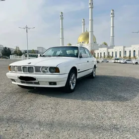 BMW E34 1989