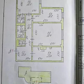 Sawetsk Elitka 3 komnat Hi-tek