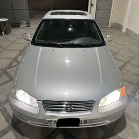 Toyota Camry 2001