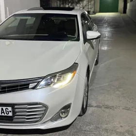 Toyota Avalon 2013