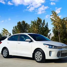 Kia Rio 2021