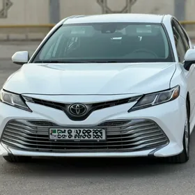Toyota Camry 2020