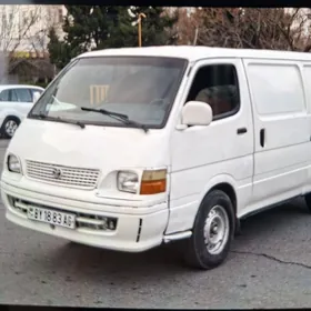 Toyota Hiace 2000