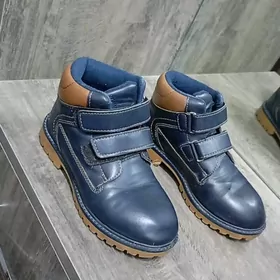 Детские ботинки