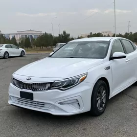 Kia Optima 2020