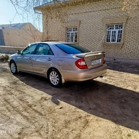Toyota Camry 2003