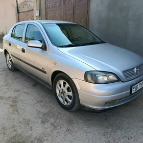 Opel Astra 2003