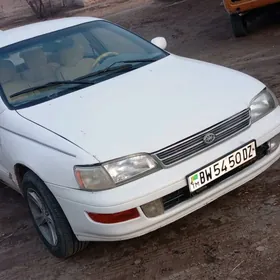 Toyota Corona 1993