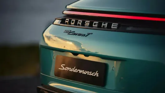Porsche посвятила красотам Тайваня уникальный 911 Carrera