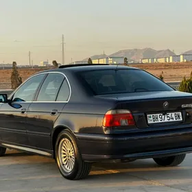 BMW E39 1999