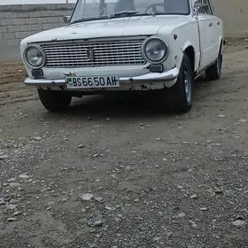Lada 2104 1980