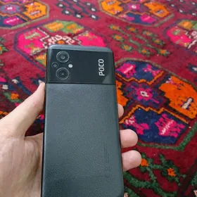 POCO M5