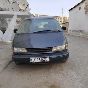 Toyota Previa 1991