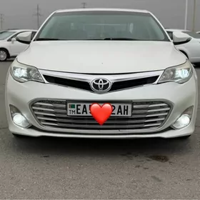Toyota Avalon 2013