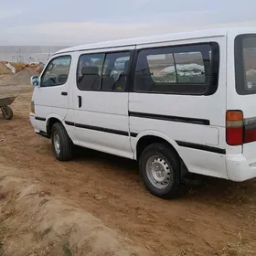 Toyota Hiace 1990