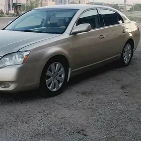 Toyota Avalon 2005