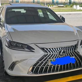 Lexus ES 350 2019