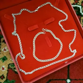 Kümüş zynjyr biraslet