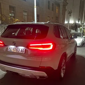 BMW X5 2022