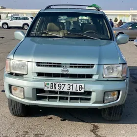 Nissan Pathfinder 1999