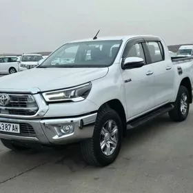 Toyota Hilux 2025