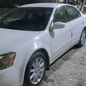 Nissan Altima 2003