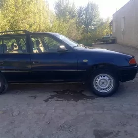 Opel Astra 1993