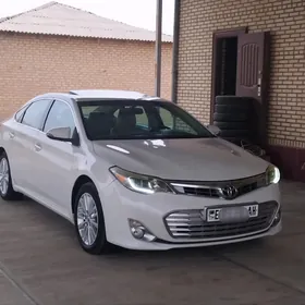 Toyota Avalon 2013