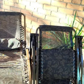 качественные кресла 2 шт