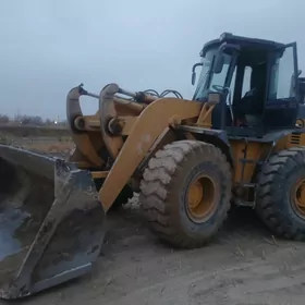 XCMG LW500F 2010