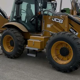 JCB 4CX ECO 2025
