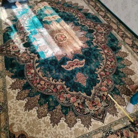 700 çitim Iran haly