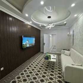 11mkr 3-komnat 1etaz