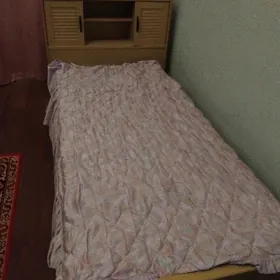 продам кровать