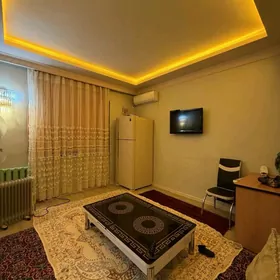 Nagina 5 komnat Krupno Panel