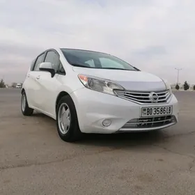 Nissan Versa Note 2013