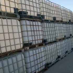 Кубовые бочки