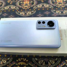 XIAOMI 12